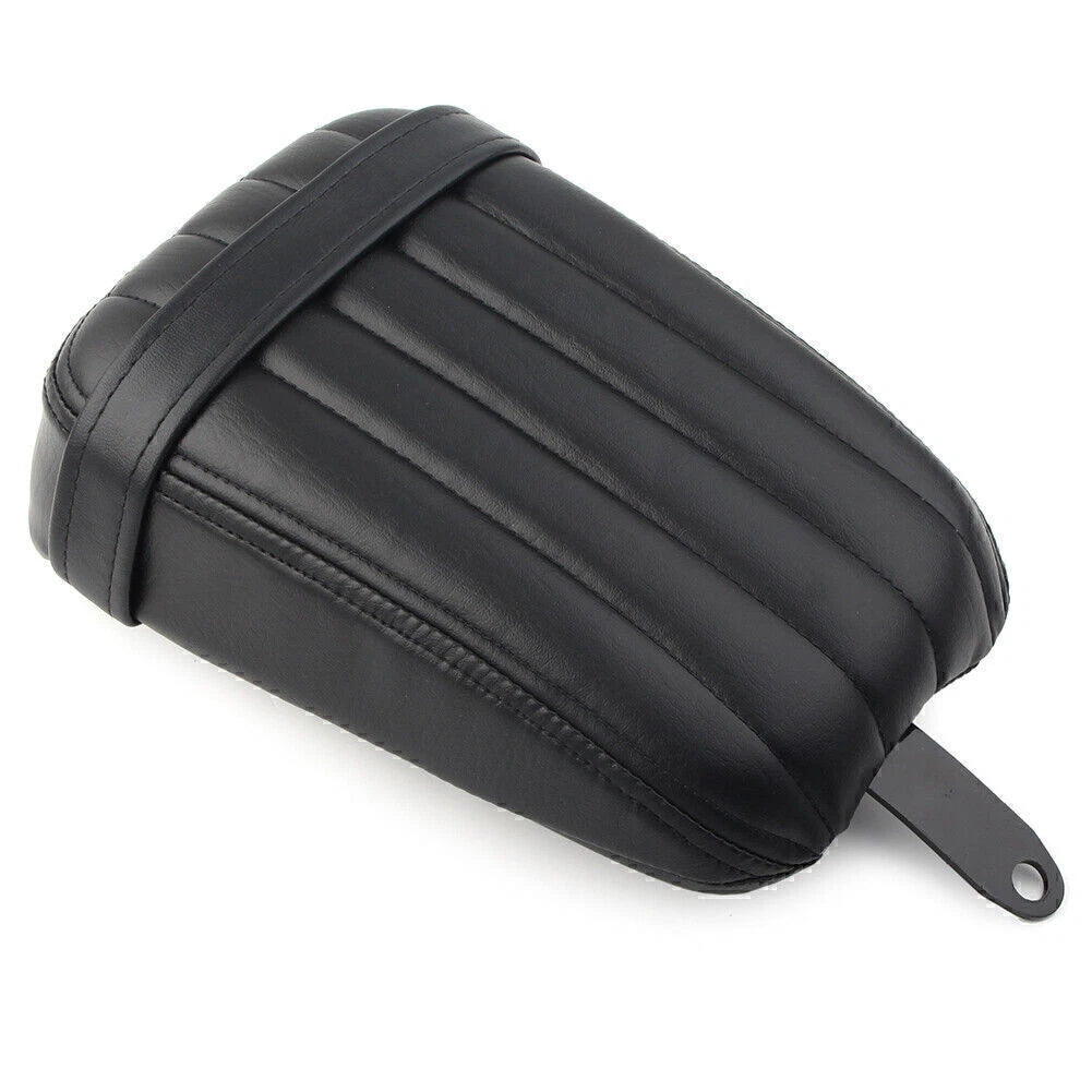 Rear Passenger Seat Pillion for Harley Softail Slim FLSL Street Bob FXBB (2018–2021)
