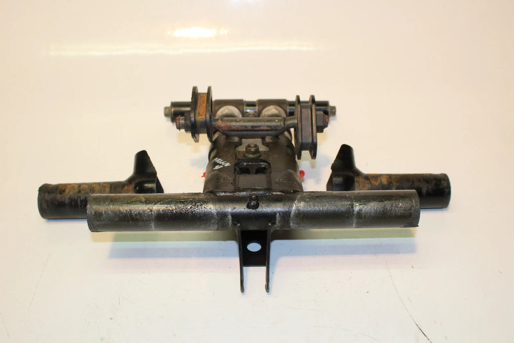 Rear Back Suspension Pivot Arm for Yamaha Venture MTX 1000 (2000–2009) 8ET-47332-01-00
