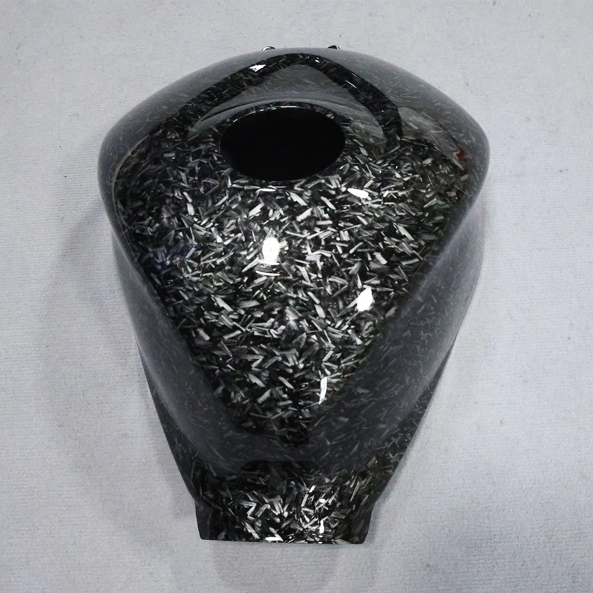 Forged Carbon Fiber Fuel Gas Tank Cover for Suzuki GSXR1000 (2005–2006)
