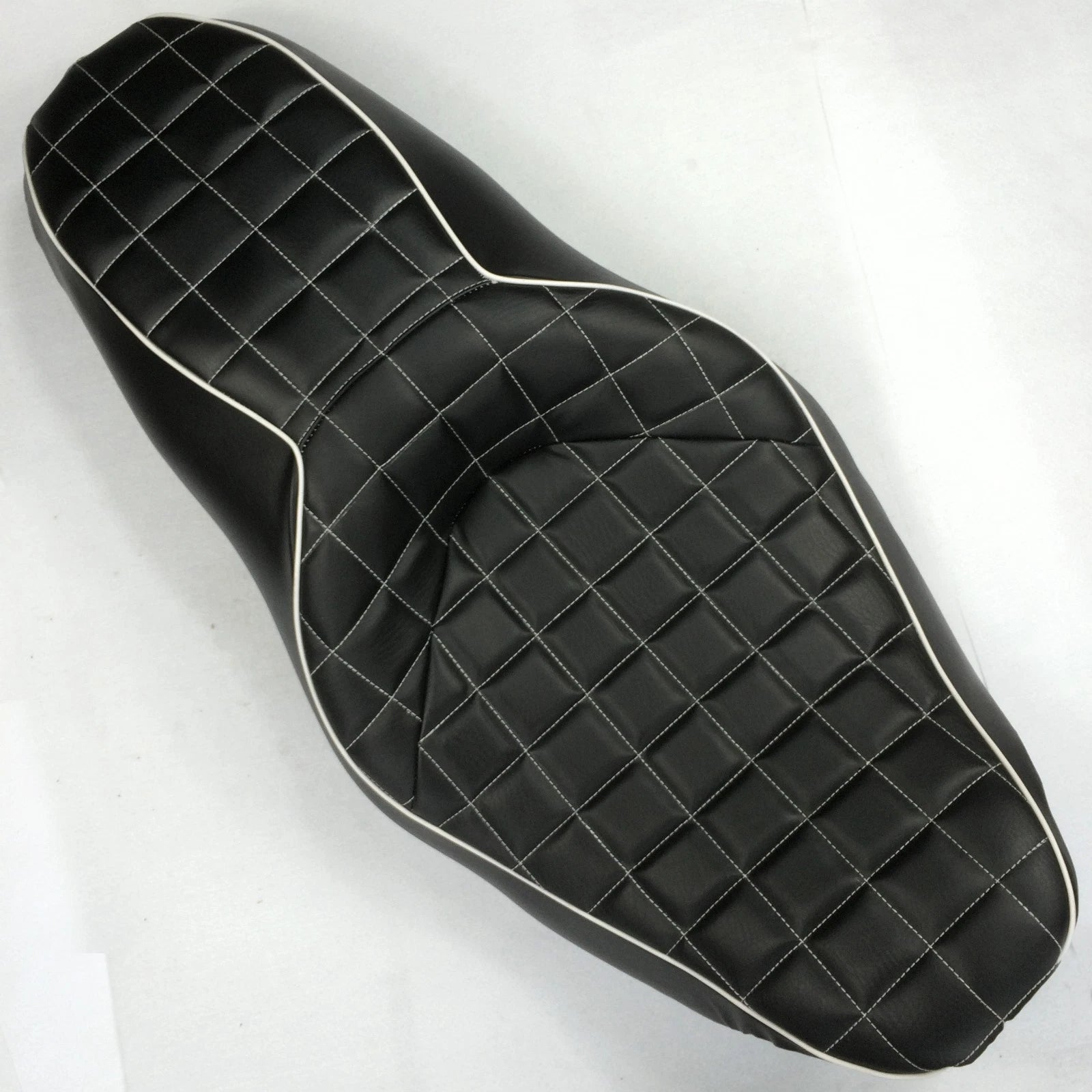Custom 2-Up Check Style Seat for Harley FLHR FLHX (2007–2015)