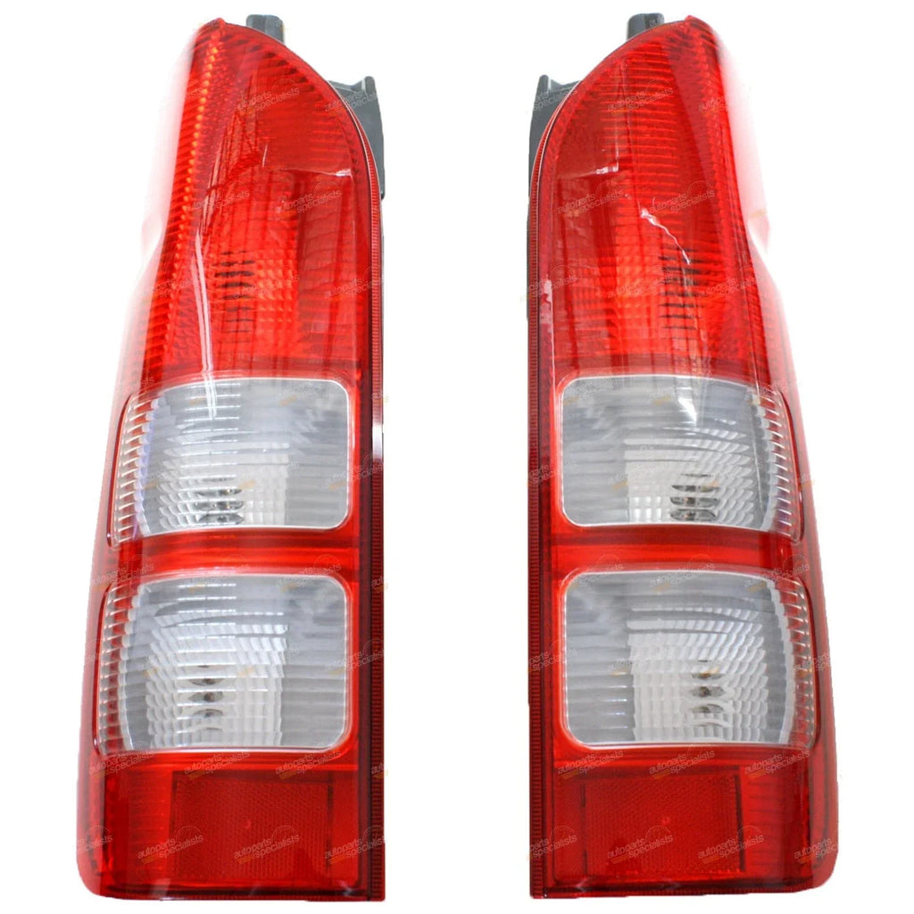 LH+RH Taillights Pair 2 x Toyota Hiace KDH TRH Commuter (2005–2015)