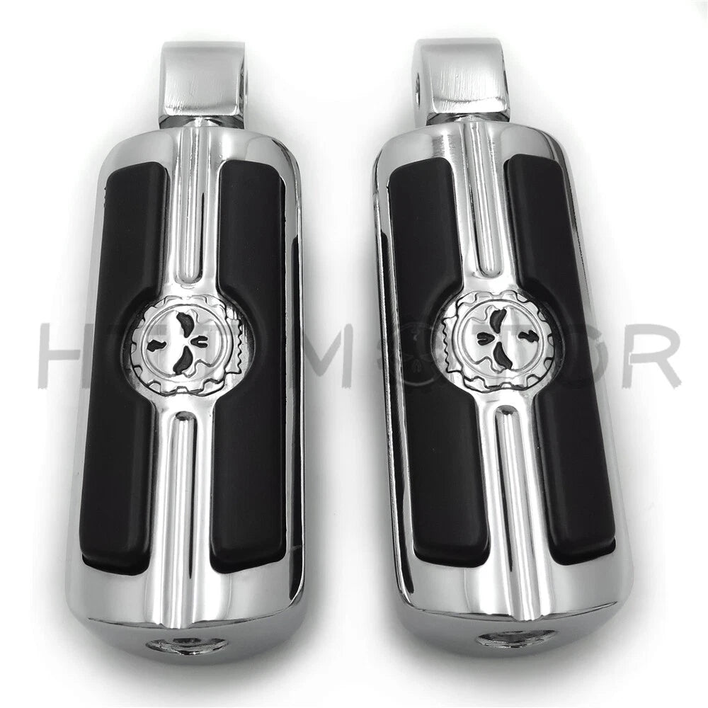 Chrome Gear Skull Footpeg for Harley Davidson Softail Fat Boy FLFB Fat Bob (2018–2023)