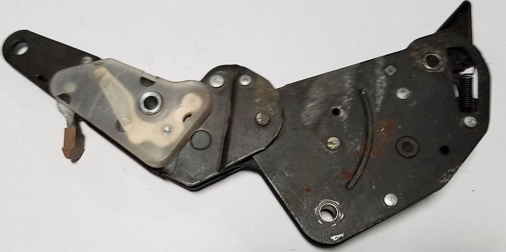 Seat Hinge Driver Side for Thunderbird Cougar (1994–1996)