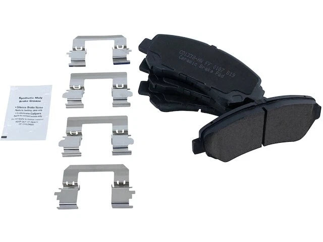 Set of 4 Front Brake Pads for Suzuki Kizashi (2010–2013) SV928KV