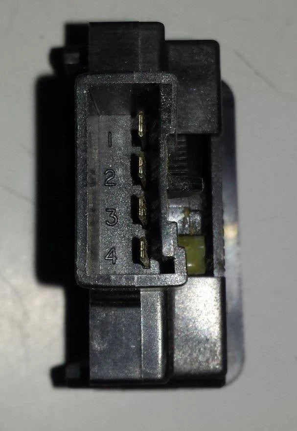 Single Auto Headlight Switch for Ford Thunderbird Cougar (1991–1993)