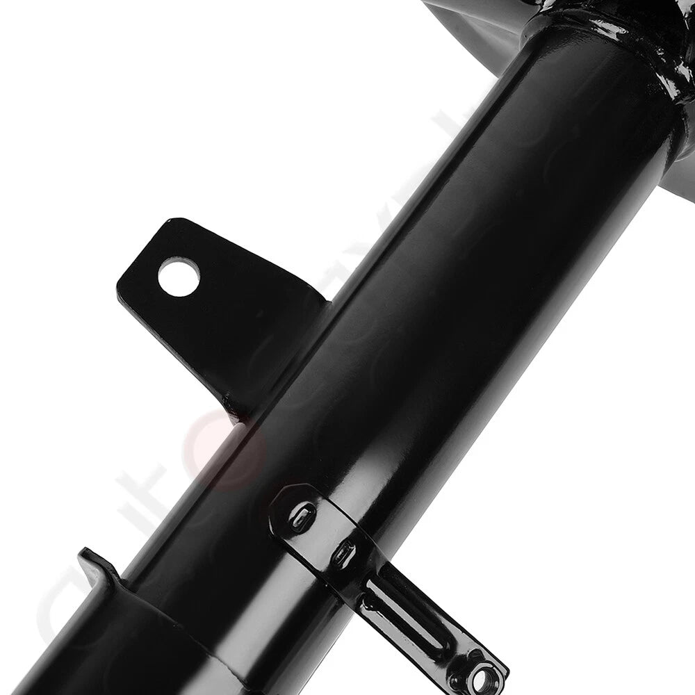 Set of 4 Struts with Coil Spring Sway Bar Kit for Toyota Highlander (2008–2013)