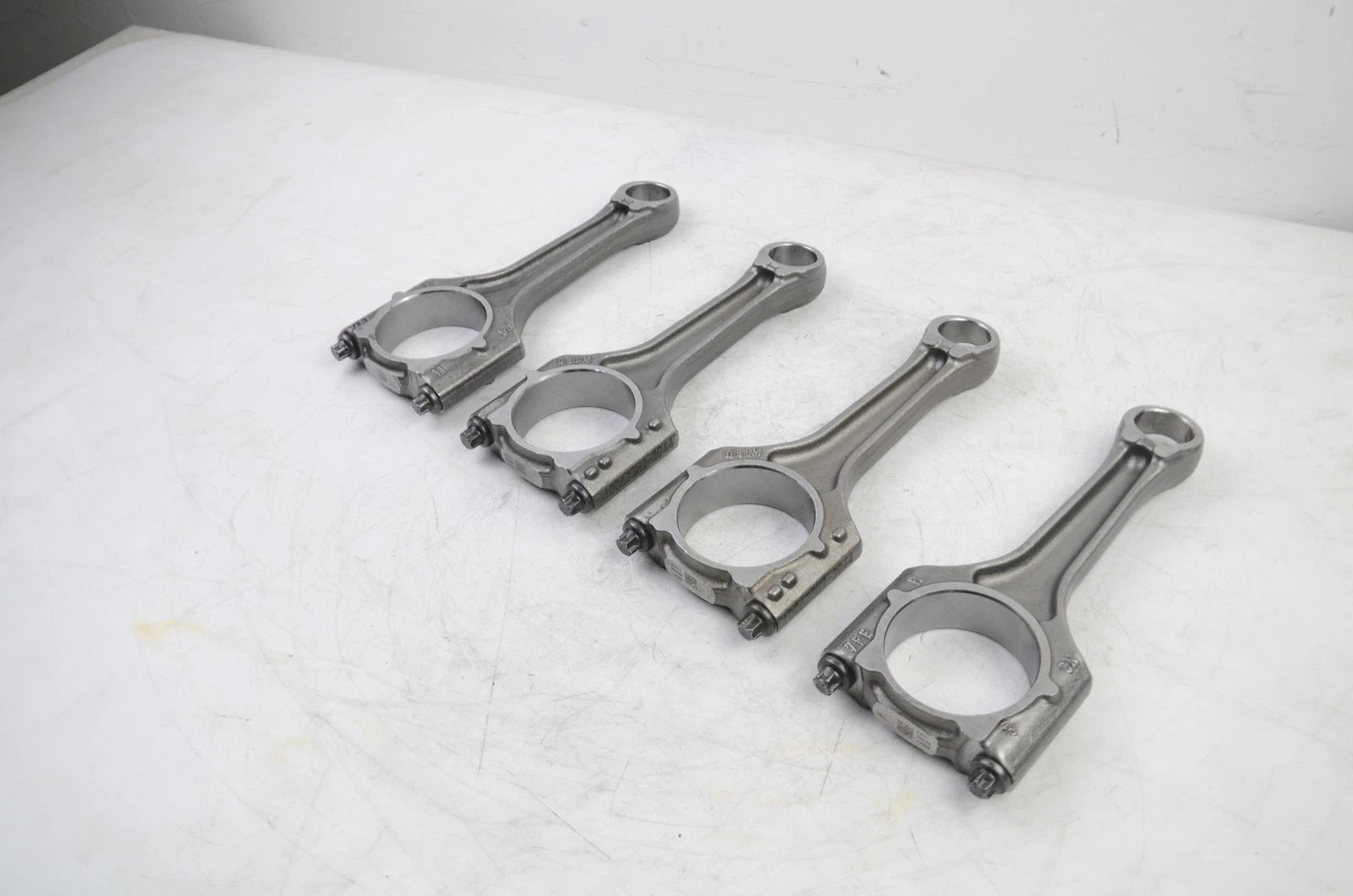 Set of 4 Connecting Rods for Audi A3 A4 Q5 VW Passat Golf Tiguan Jetta (2010–2020)