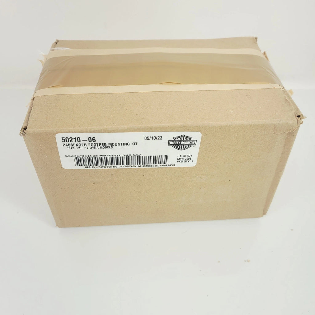 OEM Passenger Footpeg Support Kit for Harley-Davidson Dyna (2006–2017)