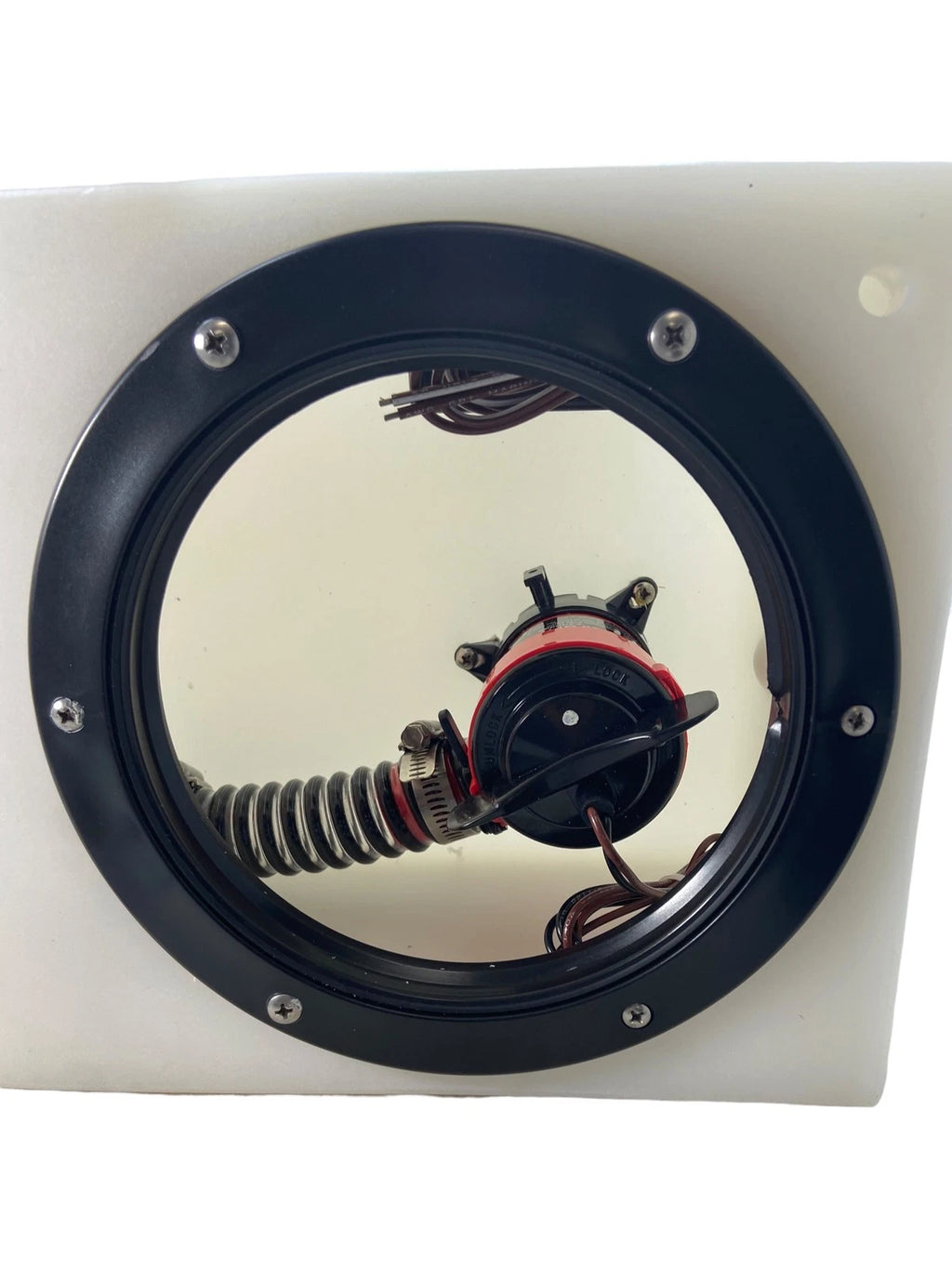 Trionic ST-6087 Marine Shower Sump Tank 2 Gallon 24 Volt for