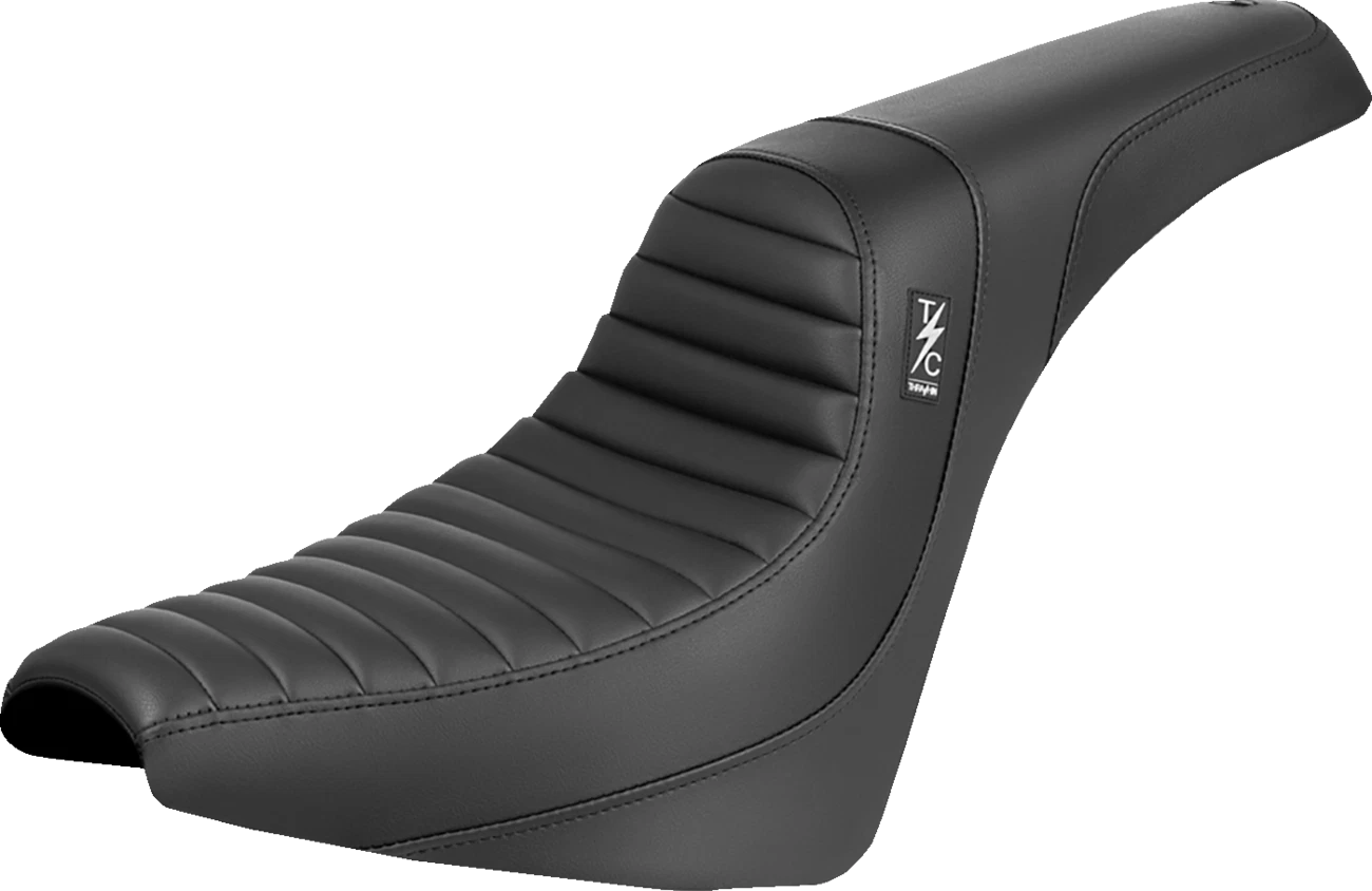 SADDLEMEN Thrashin Pro Series Seat Tuck-n-Roll for FX (2018–2025) TS81830T