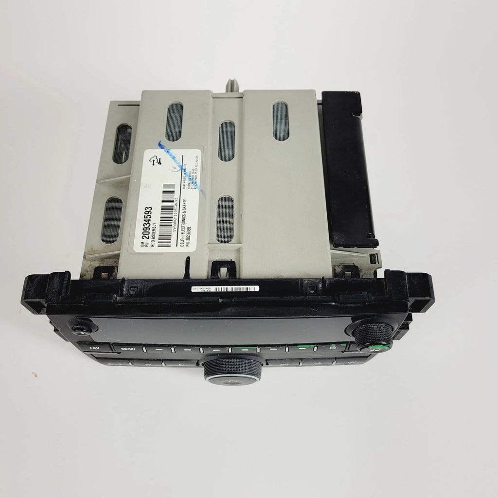 Radio AM FM CD with USB Aux Input for Chevy GMC Truck (2010–2015) UUI 20934593