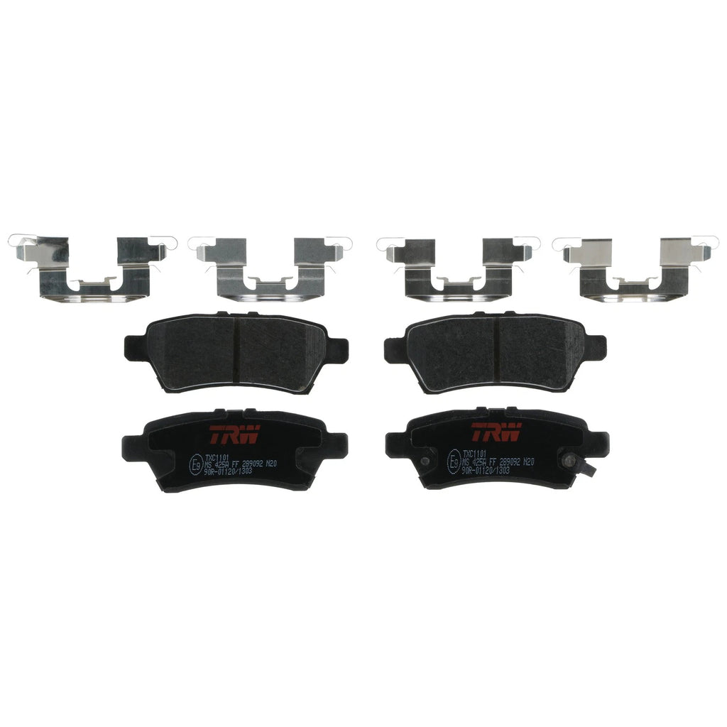 Set of 4 Disc Brake Pads for Nissan Pathfinder (2005–2012)