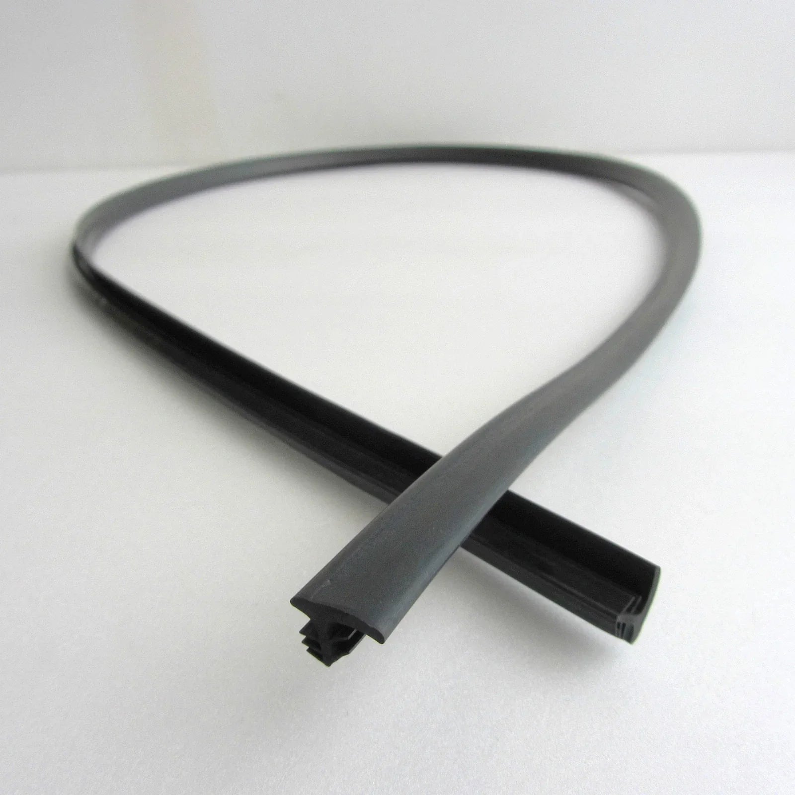 Nissan Navara D21 Hardbody Front Top Windshield Weatherstrip Rubber Seal