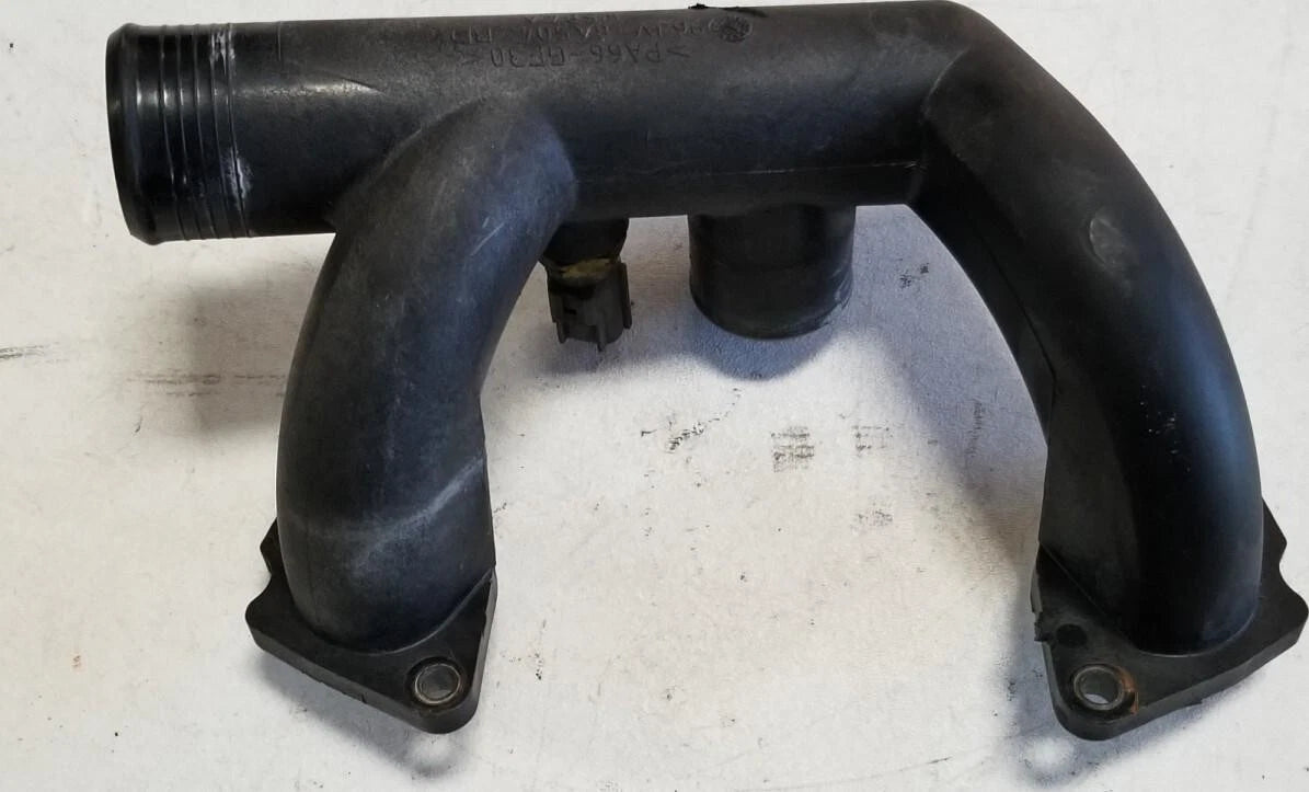 Thermostat Housing Water Outlet Pipe for Jaguar XK8 X100 XJ8 (1997–2003) 96JV8A504B