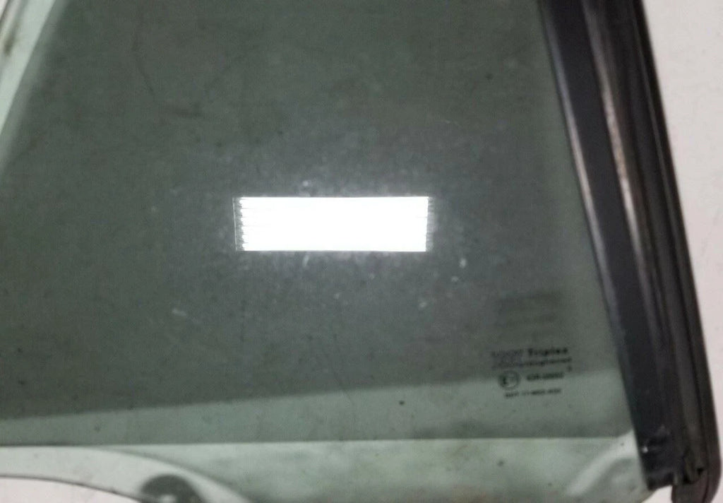 Rear Quarter Glass Tinted Right RH for Jaguar XK8 XKR (1997–2006)