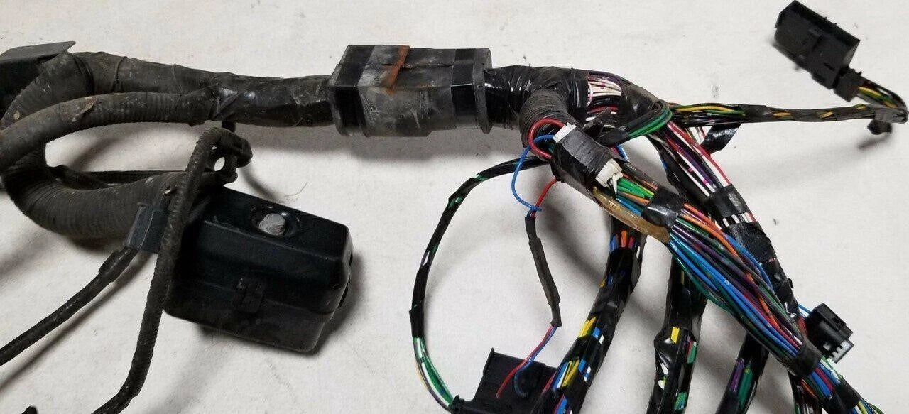Engine Bay Management Harness with Fuse Box for Jaguar XJR (1998) LNC3350FF