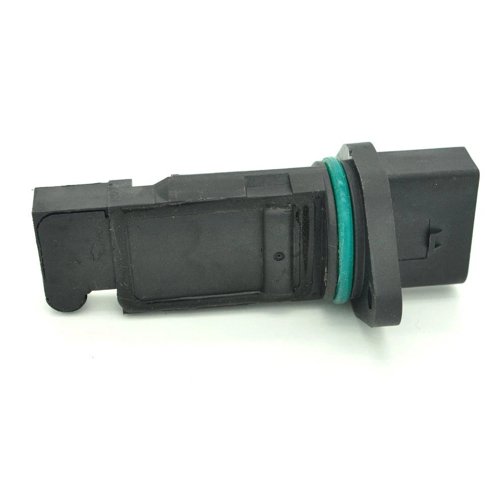 Mass Air Flow Sensor MAF for Volkswagen Jetta Beetle (1999–2012) 06A906461G