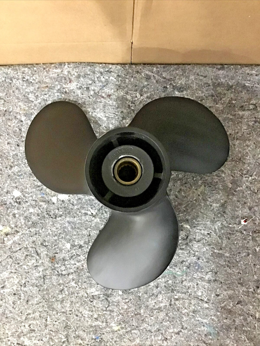 Yamaha Painted Propeller 13-1/2 x 16P (688-45978-60-00)