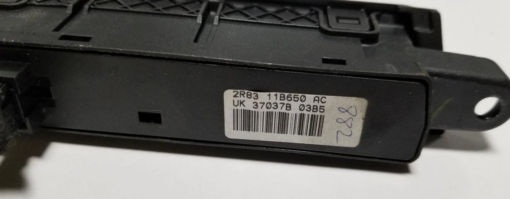 Hazard Switch Control Module for Jaguar S-Type (2005–2008) 2R83