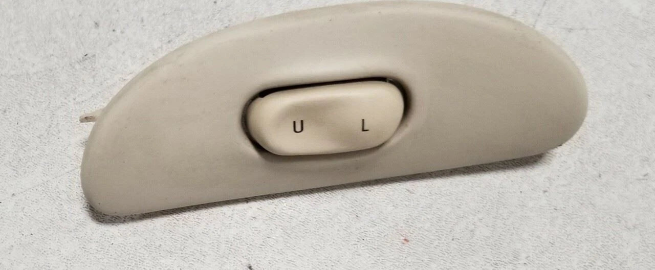 Unlock Switch Holder for Lincoln Mark VIII (1993–1996) RH Ivory