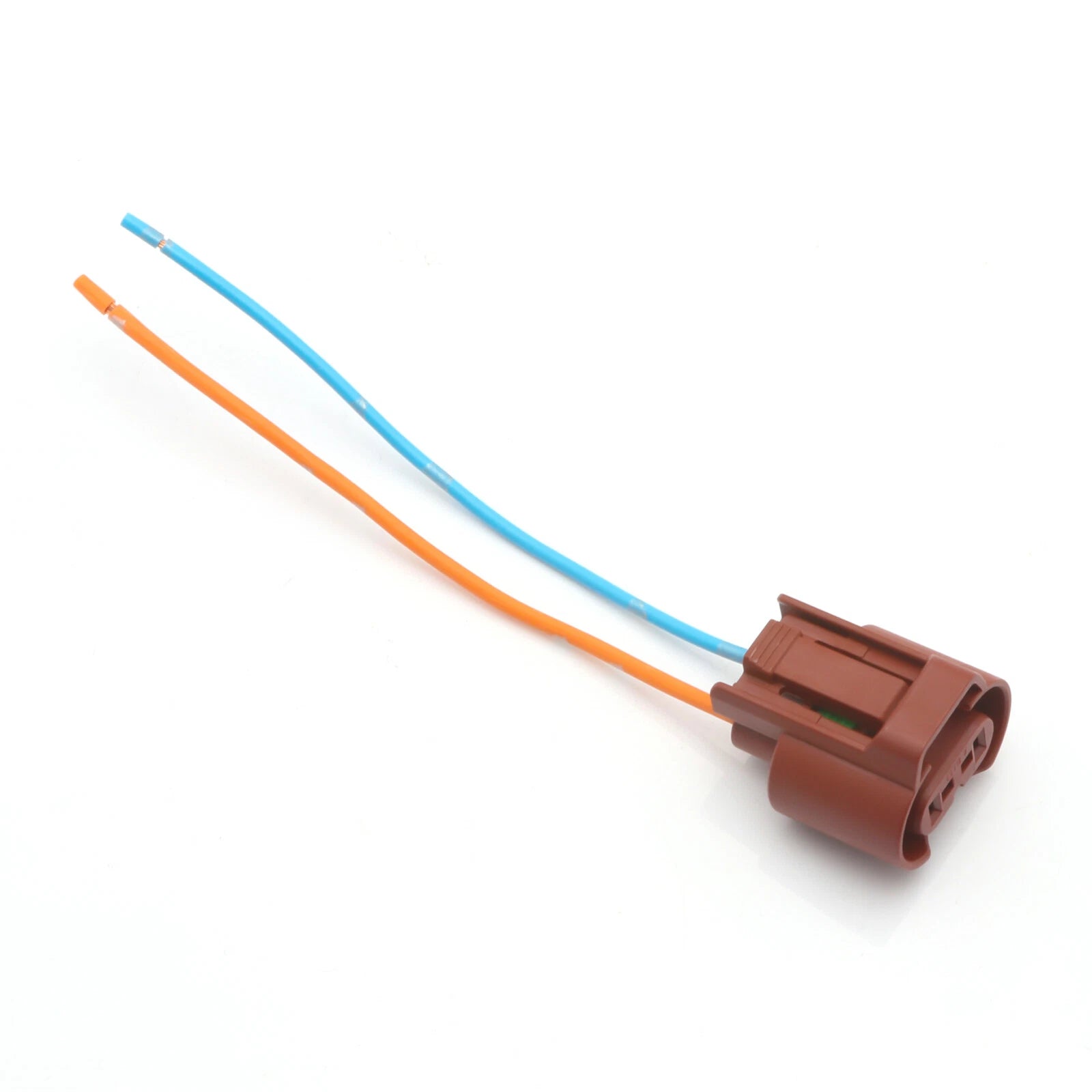 Pigtail Extension Plug for 9006 Two-Harness Headlight Bulbs (2010-2015)