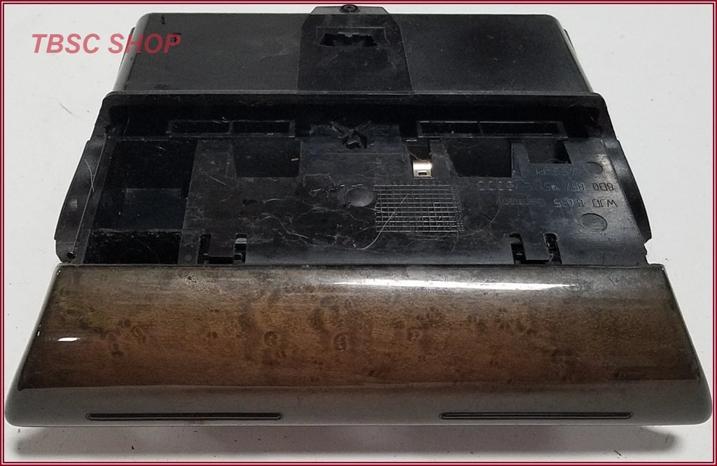Center Console Ash Tray for Audi (8D0857951, L, M, N, P, WJD, 8.634)