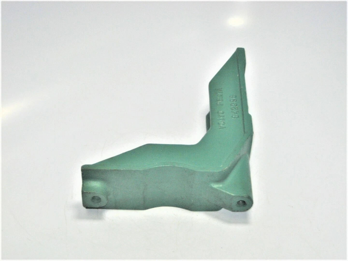 Reverse Gear Mounting Bracket for Volvo Penta 842998 (Marine Diesel)