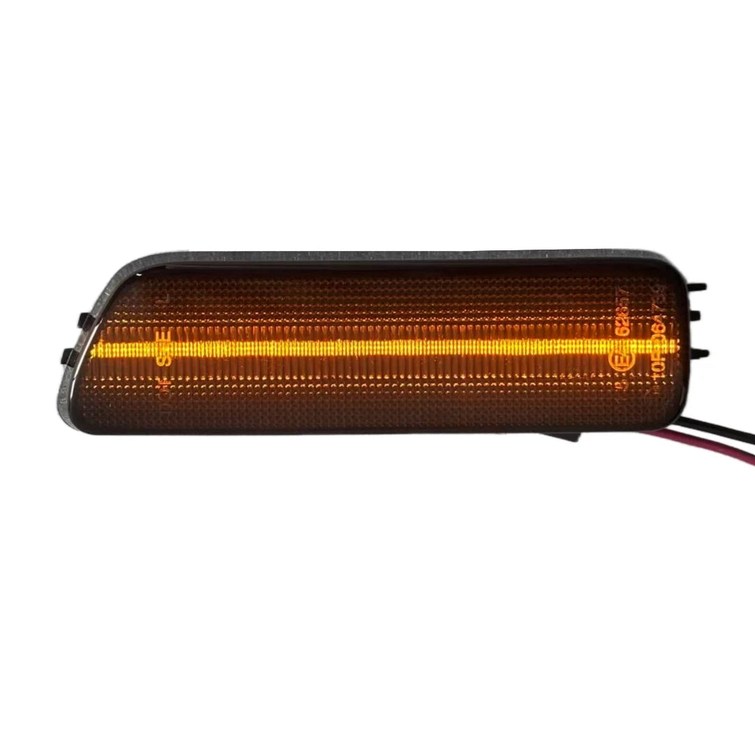 2X Smoke Amber LED Side Marker Lamps for VW Golf Jetta R32 MK4 Cabrio (1999–2006)