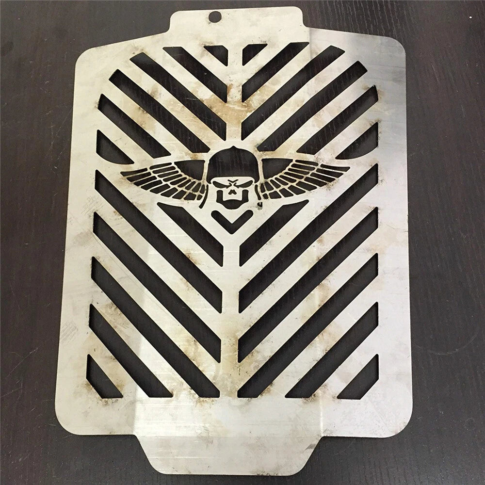 Skull Wing Radiator Grille Guard for Suzuki Boulevard M109 (2006–2013)