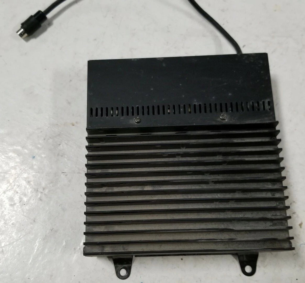 Radio Amplifier LNF4170AA for Jaguar XJ8 XJR Vanden Plas (2000–2003)