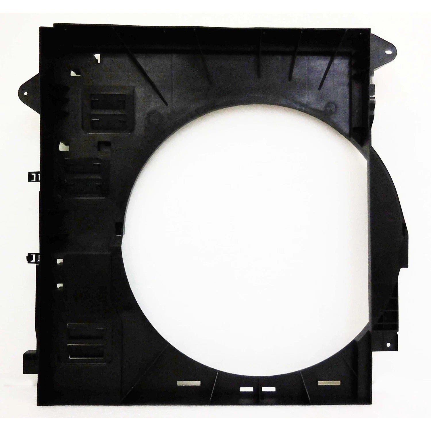 Replacement Upper Engine Cooling Fan Shroud For 2017-2019 Nissan Titan Pickup