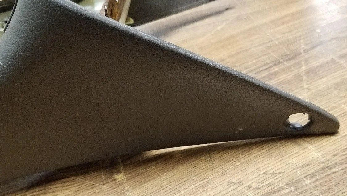 Center Console Base with Armrest for Thunderbird Cougar (1997)