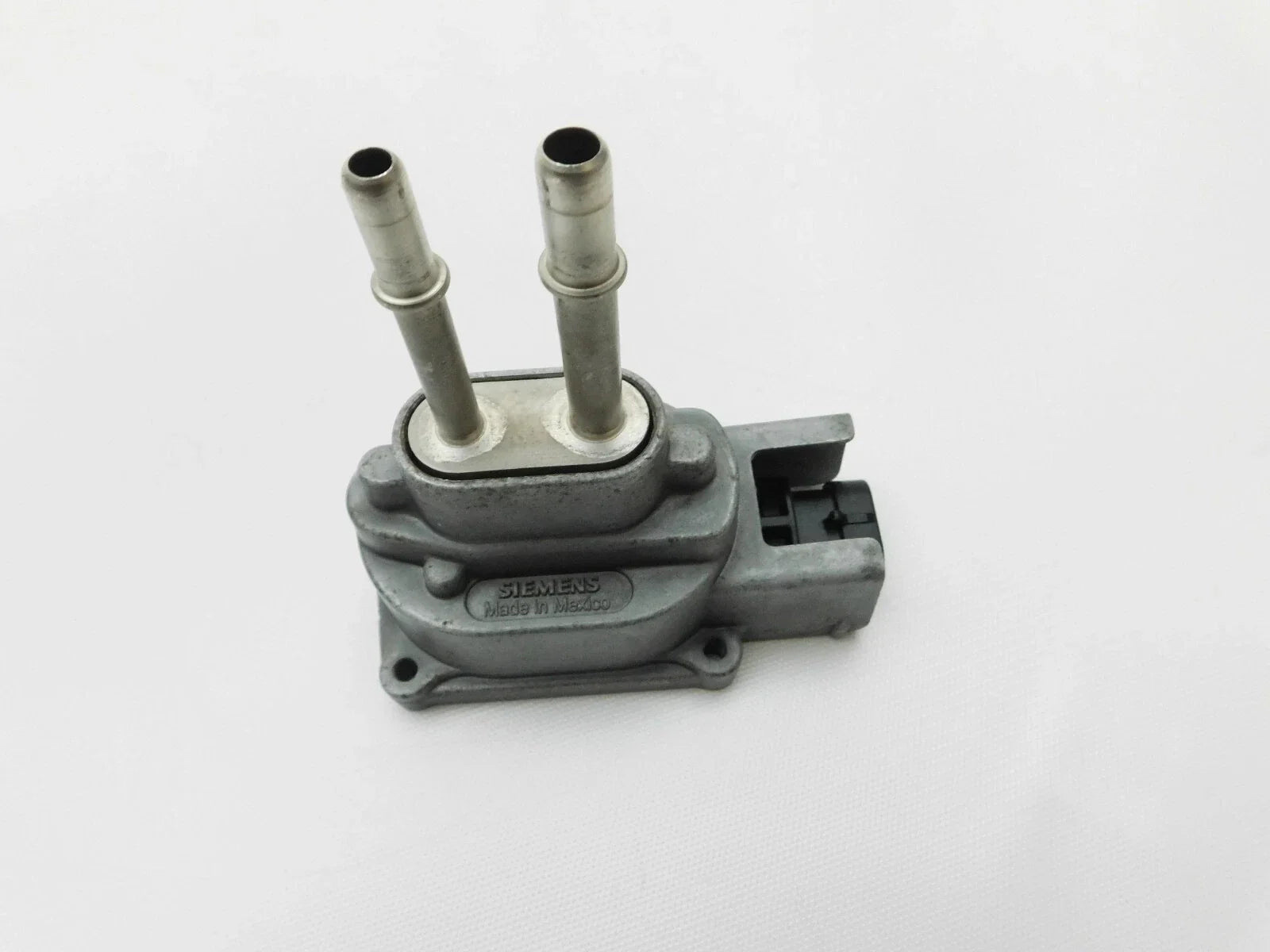 Flex Fuel Composition Sensor for Escalade Tahoe Yukon (2000–2005)