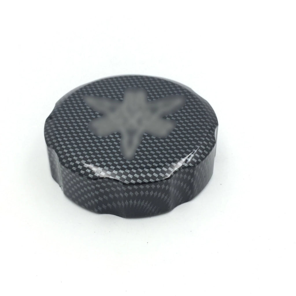 Master Cylinder Fluid Reservoir Cap Cover for Yamaha YZF R1 R6 R6S 600R (2000–2023)