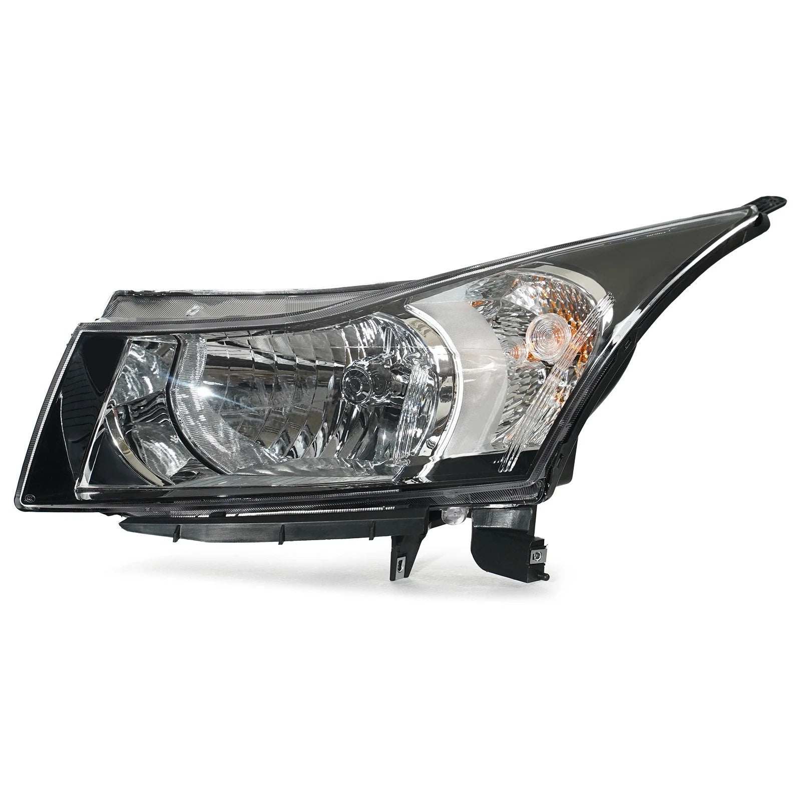Halogen Headlight Pair with Bulbs for Chevrolet Cruze (2011–2015)