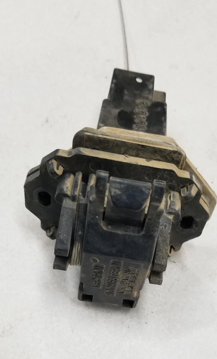 Fuel Gas Tank Lid Door Lock Latch Actuator for Lincoln LS (2000–2006)