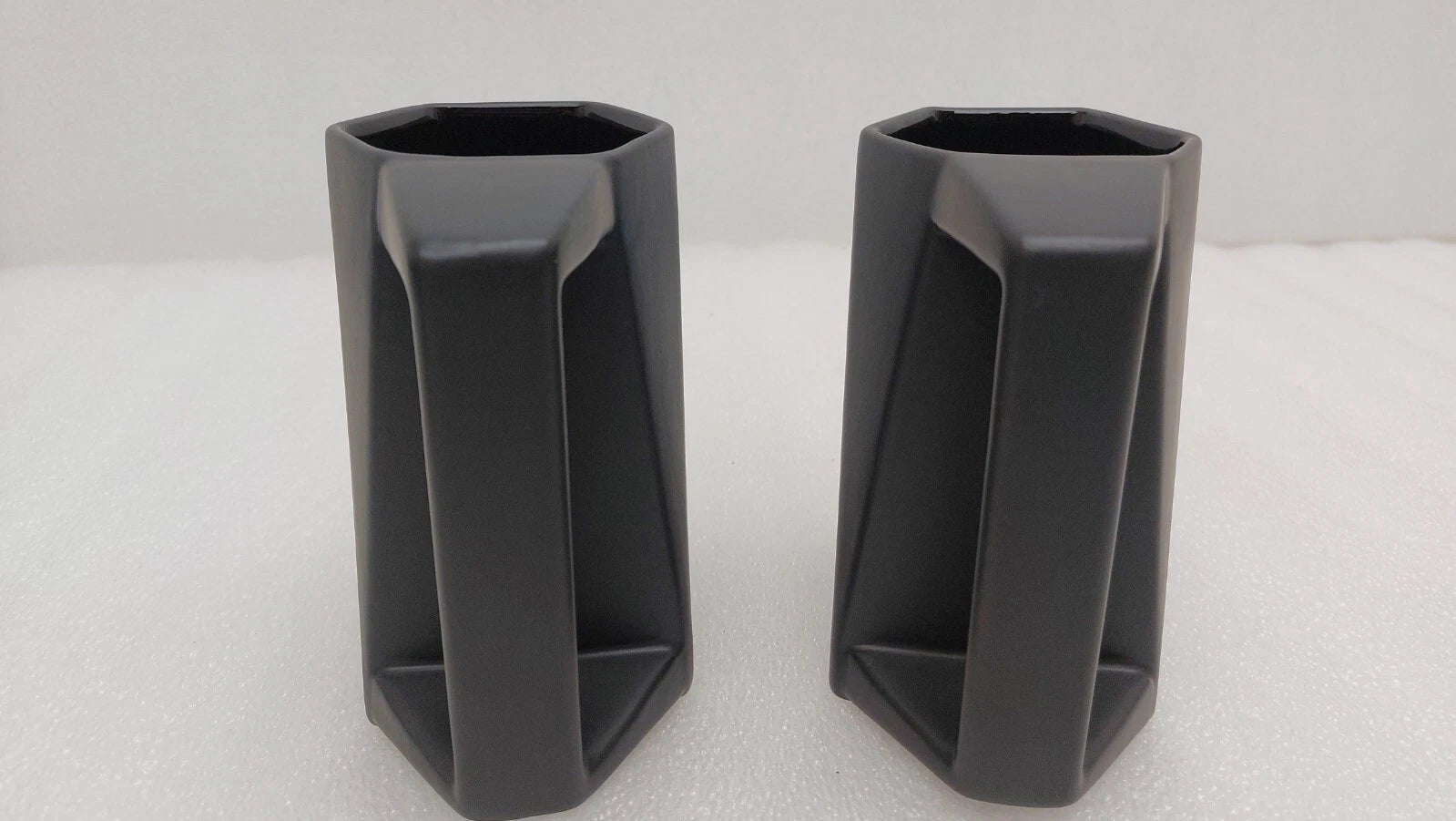 Set of 2 Ceramic Mugs for Tesla CyberStein (2021–2023)