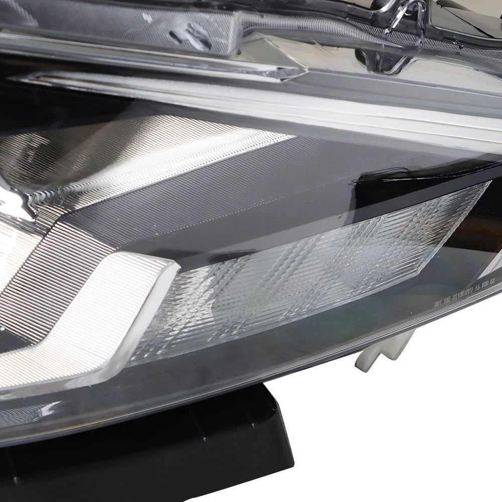 Halogen Headlight for Nissan Sentra (2016–2018) Chrome Housing Right