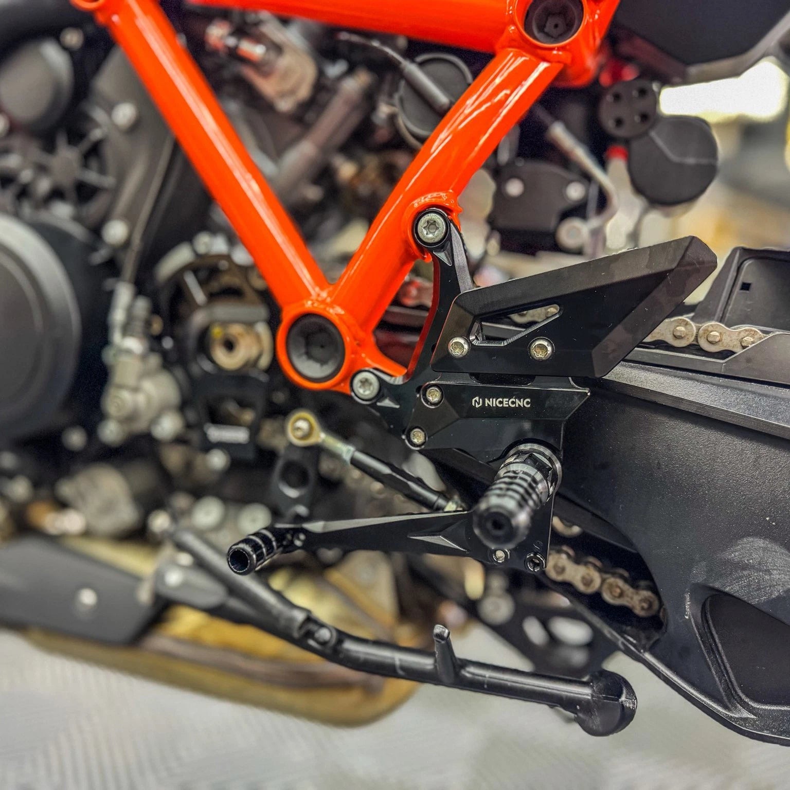 CNC Rearsets Foot Pegs for KTM 1390 Super Duke R (2024–2025)