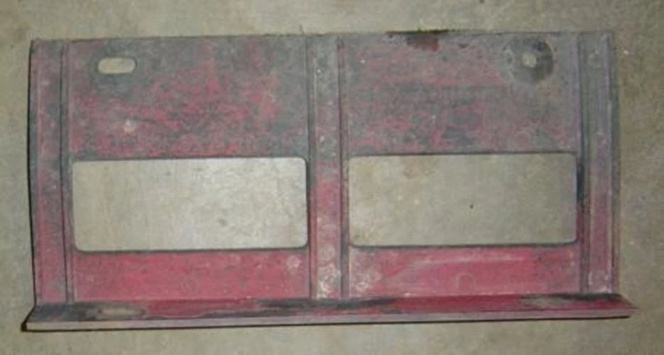 Rear Bumper Bracket for Ford Thunderbird SC (1989–1993)