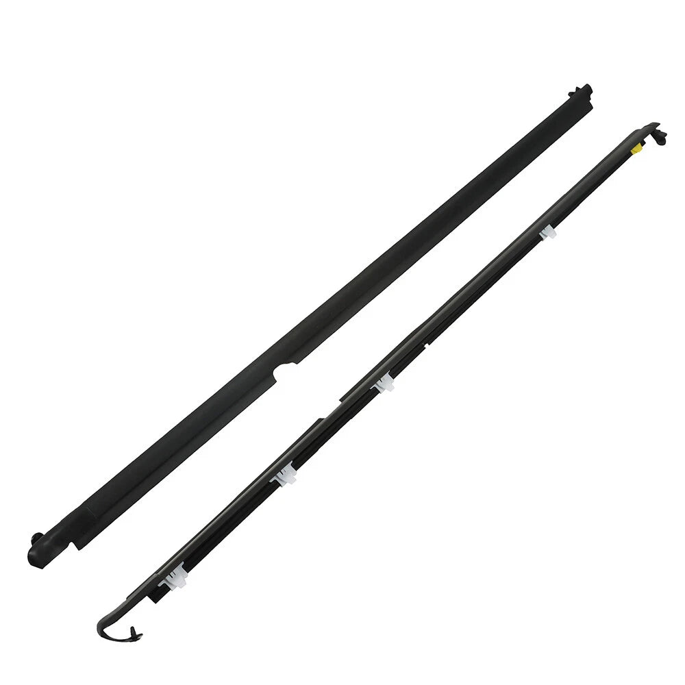 Set of 2 Weatherstrip Seals for Miata (1990–2005) NA01-58-810F