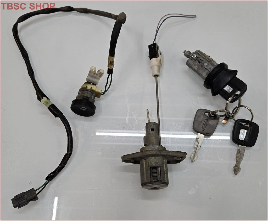 Door Trunk Ignition Lock Set with Keys for Lincoln Continental (1998–2002)