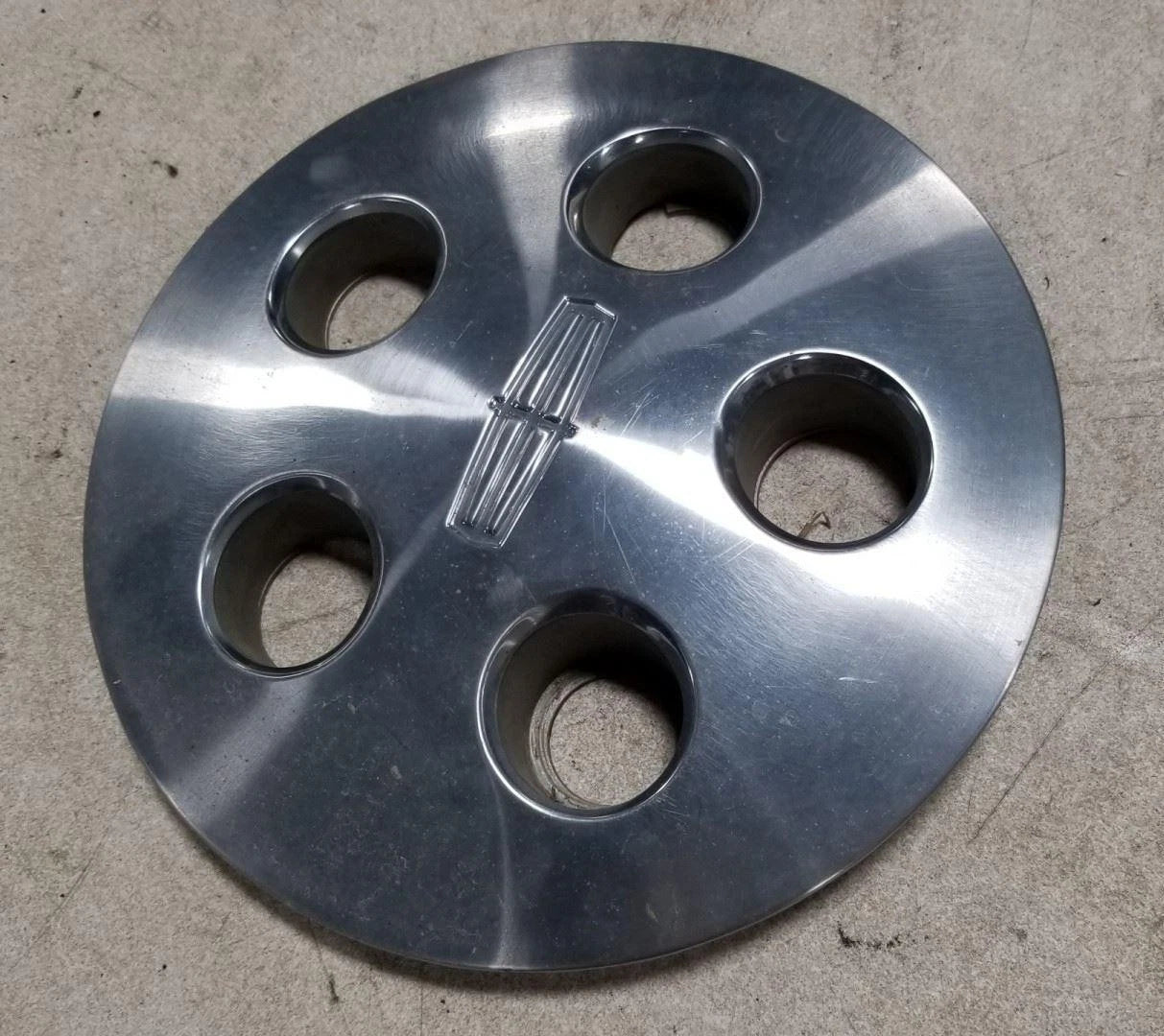 Wheel Center Cap for Lincoln Mark VII (1984–1987) E4LC1A096BA