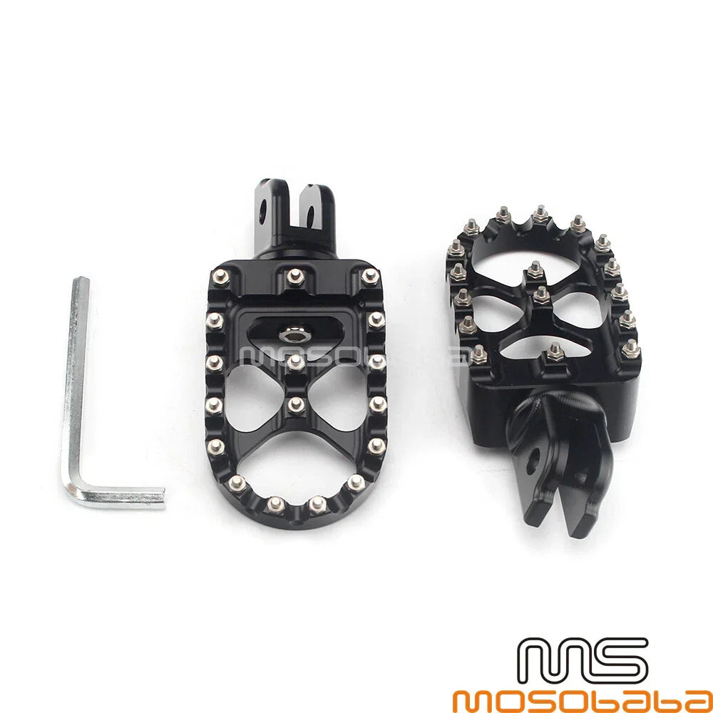Motorcycle Foot Pegs for Harley Softail Street Bob FXBB Slim Fat Bob (2018-2022)