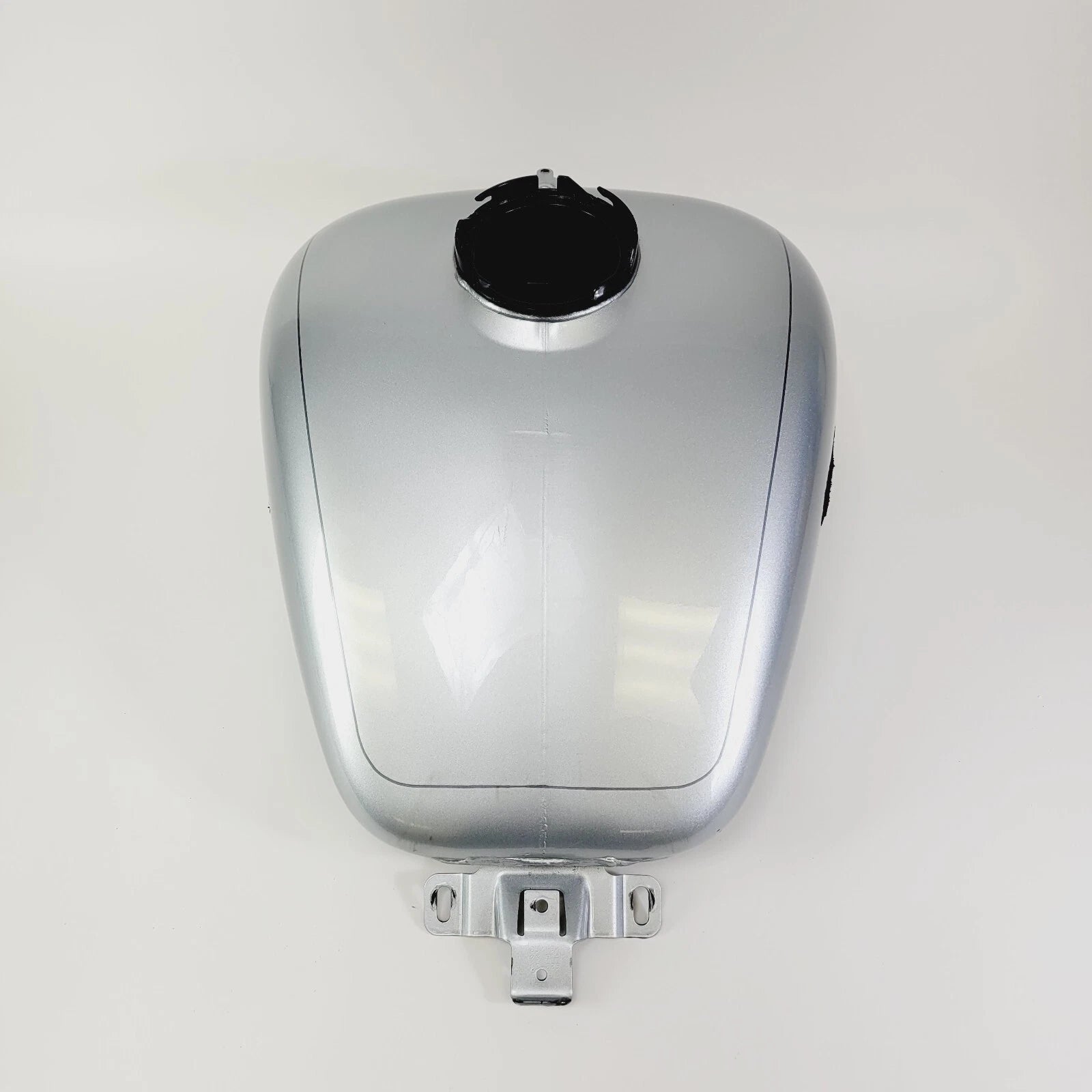 Gas Fuel Tank for Harley Davidson Street Glide (2015) - Brilliant Silver Pearl