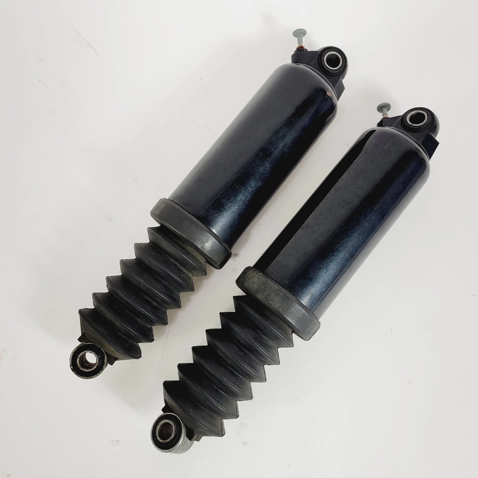 Set of 2 Air Shocks for Harley Davidson Touring (1997–2017) 13 Inch