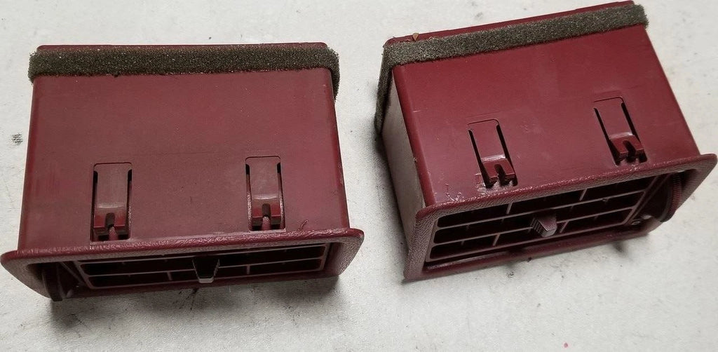 Dash Vent Set for Lincoln Mark VII (1984–1989)