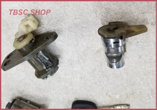 Ignition Trunk Door for Jaguar XJ8 XK8 XJR XJ6 XJ12 (1995–2003)