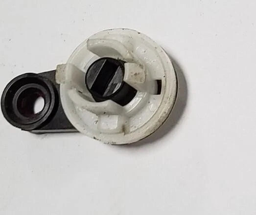 Trunk Lock Clip for Ford Thunderbird Cougar (1989–1997)