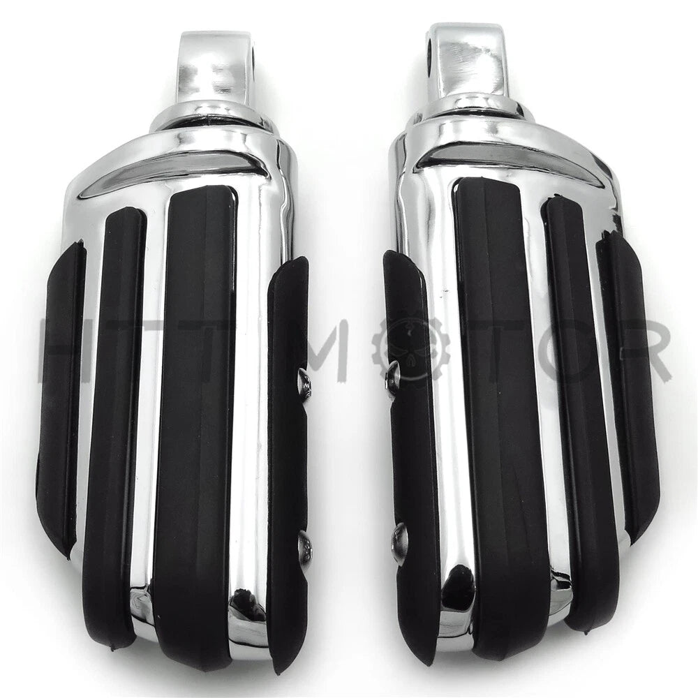 Rubber Pilot Footpeg for Victory King Pin (Rear) (2003–2017) Chrome